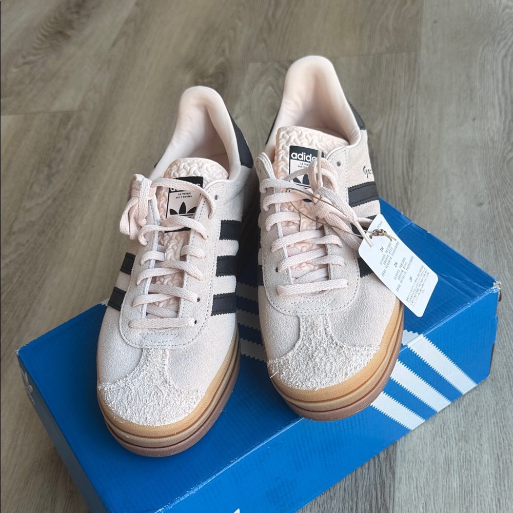 adidas Women’s Pale Pink Suede Sneakers with Black Stripes - Picture 5 of 5